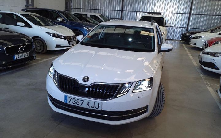 SKODA OCTAVIA 2018 tmbjg9ne3j0289773