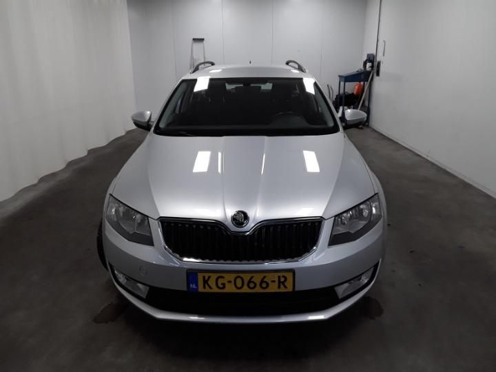 SKODA OCTAVIA 2016 tmbjg9ne4h0038383