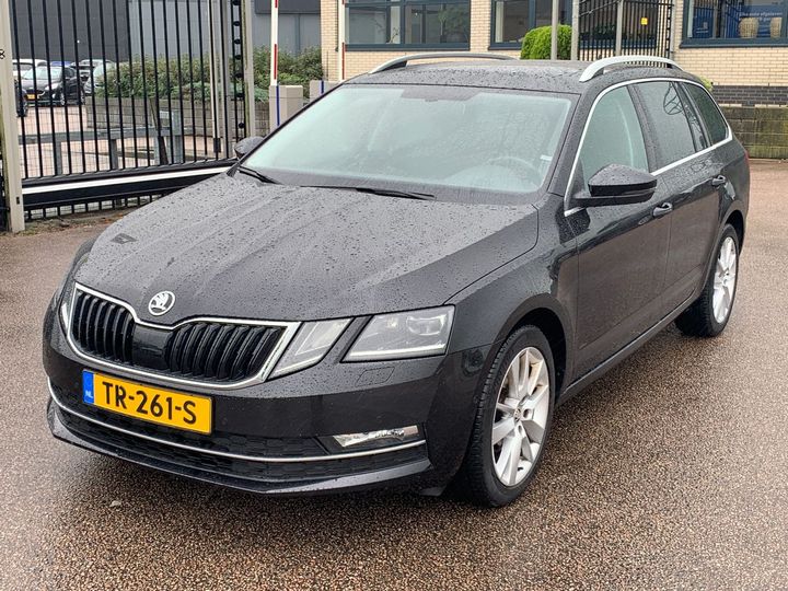 SKODA OCTAVIA 2018 tmbjg9ne4k0034275