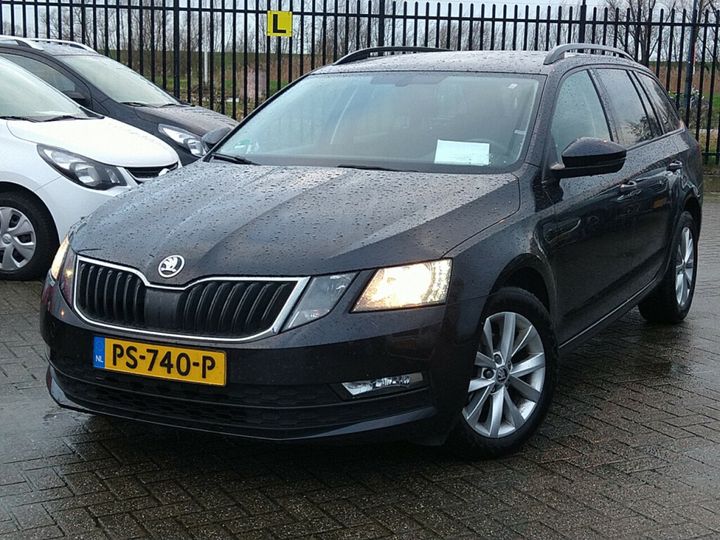 SKODA OCTAVIA 2017 tmbjg9ne5j0129507