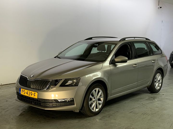 SKODA OCTAVIA 2017 tmbjg9ne5j0134545