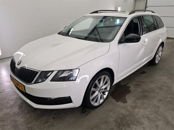 SKODA OCTAVIA 2017 tmbjg9ne5j0154097