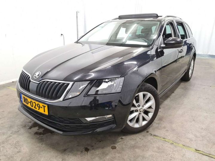 SKODA OCTAVIA 2017 tmbjg9ne5j0187150