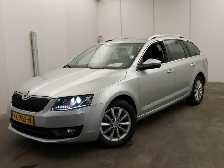 SKODA OCTAVIA 2017 tmbjg9ne6h0138212