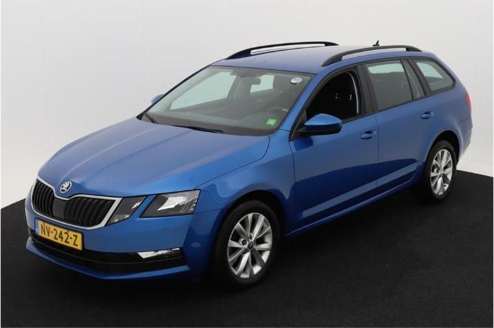 SKODA OCTAVIA 2017 tmbjg9ne6j0040898