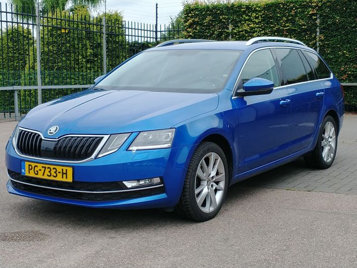 SKODA OCTAVIA 2017 tmbjg9ne6j0092323