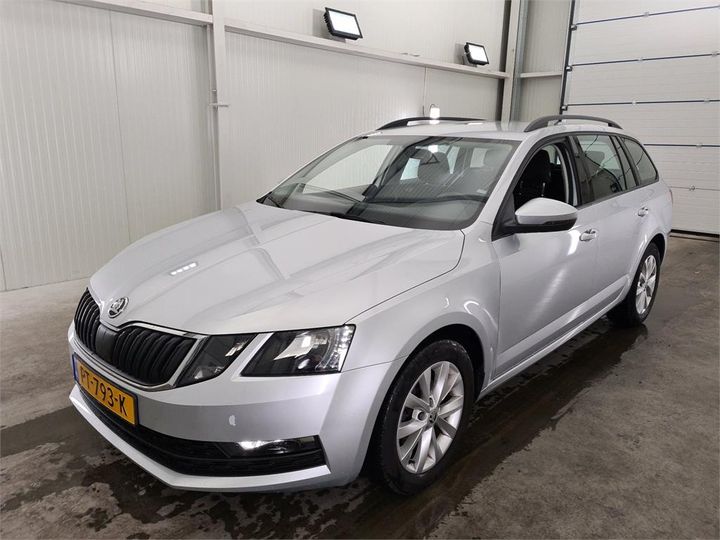 SKODA OCTAVIA 2017 tmbjg9ne6j0142668