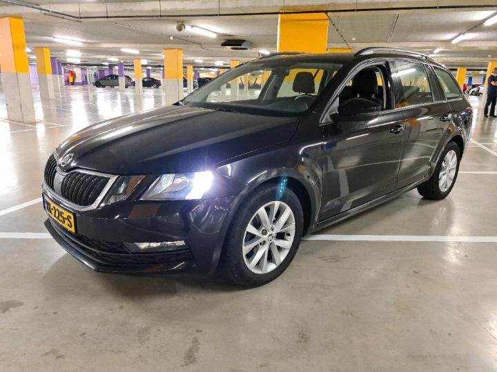 SKODA OCTAVIA 2018 tmbjg9ne6j0223055