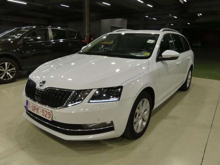 SKODA OCTAVIA 2018 tmbjg9ne6j0367348