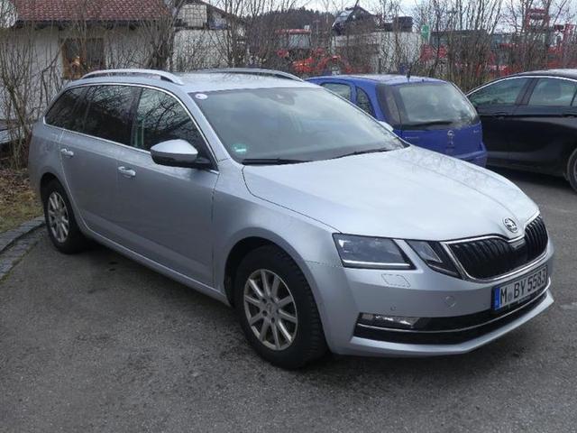 SKODA OCTAVIA 2018 tmbjg9ne6k0028381