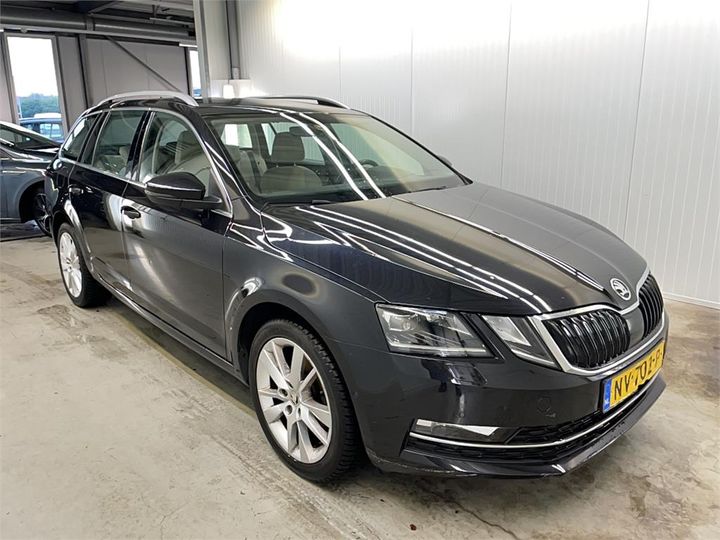 SKODA OCTAVIA 2017 tmbjg9ne7j0053773