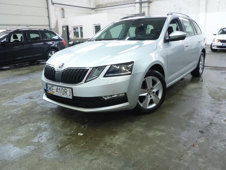 SKODA OCTAVIA 2017 tmbjg9ne7j0083324