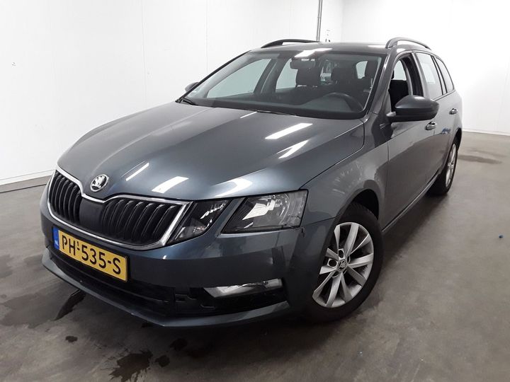 SKODA OCTAVIA 2017 tmbjg9ne7j0085817