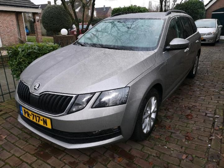 SKODA OCTAVIA 2017 tmbjg9ne7j0127029