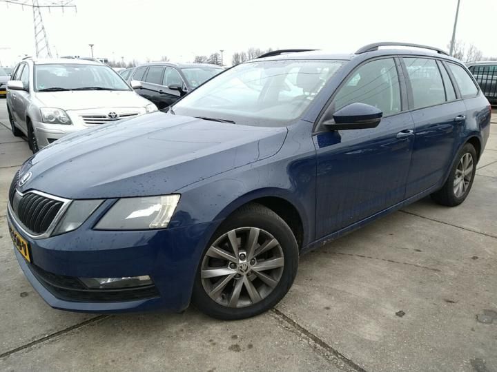 SKODA OCTAVIA 2017 tmbjg9ne7j0135583