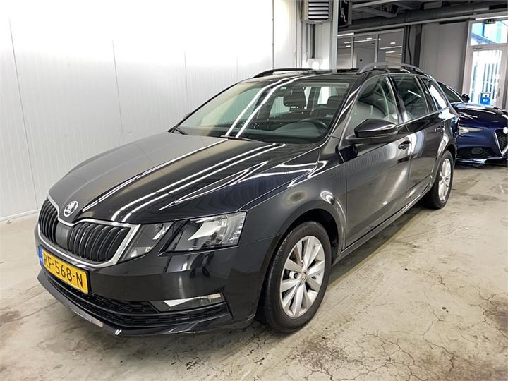 SKODA OCTAVIA 2017 tmbjg9ne7j0185917