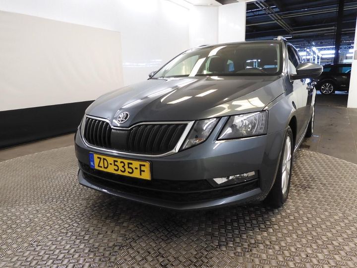 SKODA OCTAVIA 2018 tmbjg9ne7k0050583