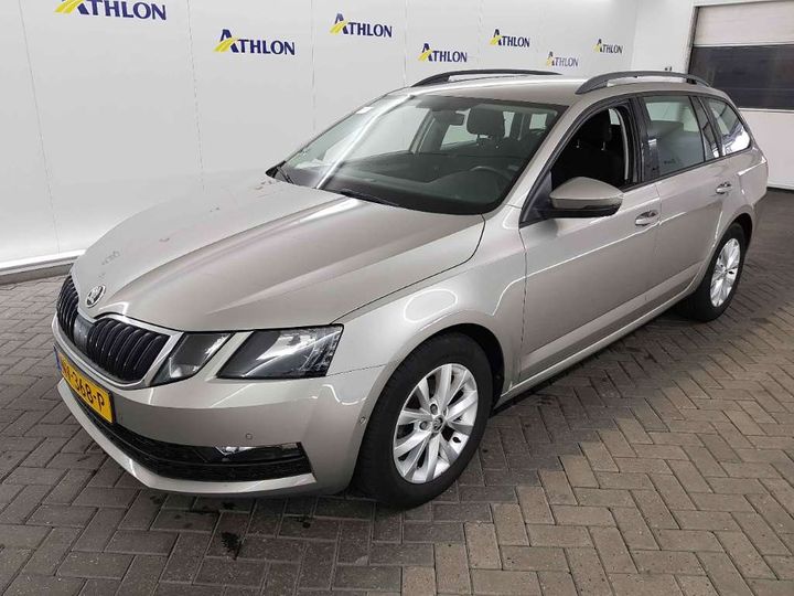 SKODA OCTAVIA 2017 tmbjg9ne8j0046881