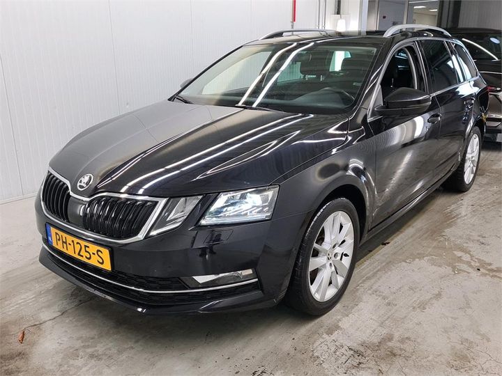 SKODA OCTAVIA 2017 tmbjg9ne8j0103483