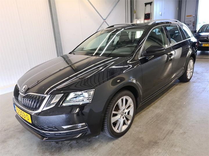 SKODA OCTAVIA 2017 tmbjg9ne8j0105251