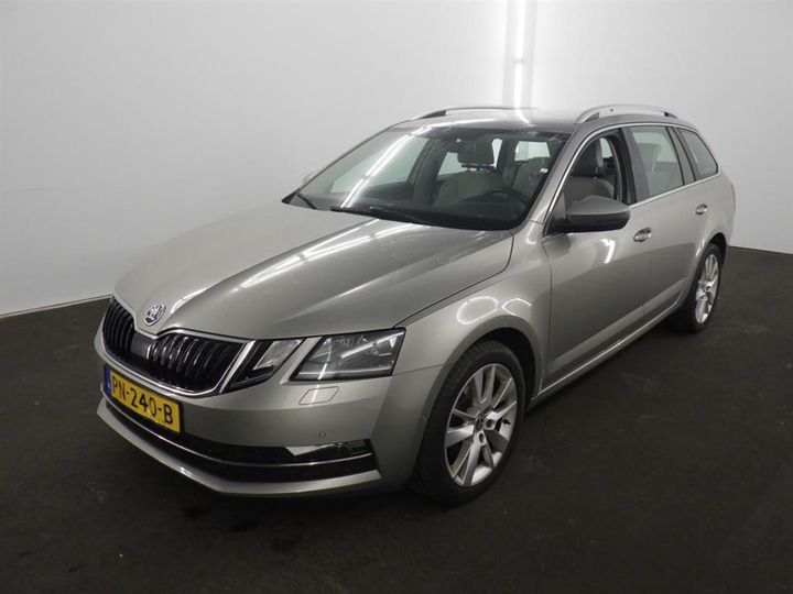 SKODA OCTAVIA 2017 tmbjg9ne8j0111289