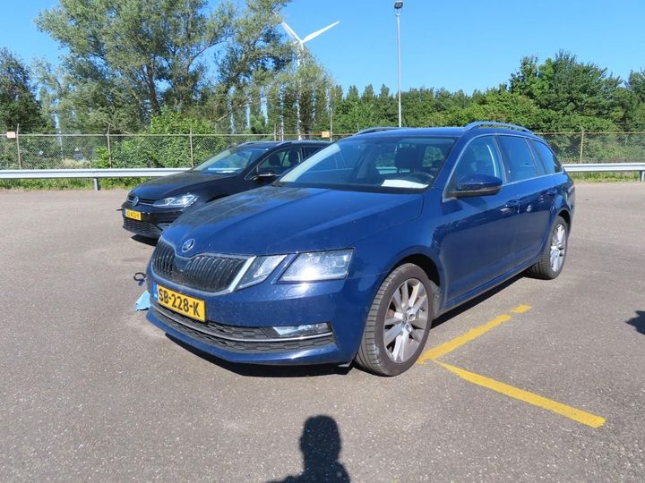 SKODA OCTAVIA 2018 tmbjg9ne8j0268076