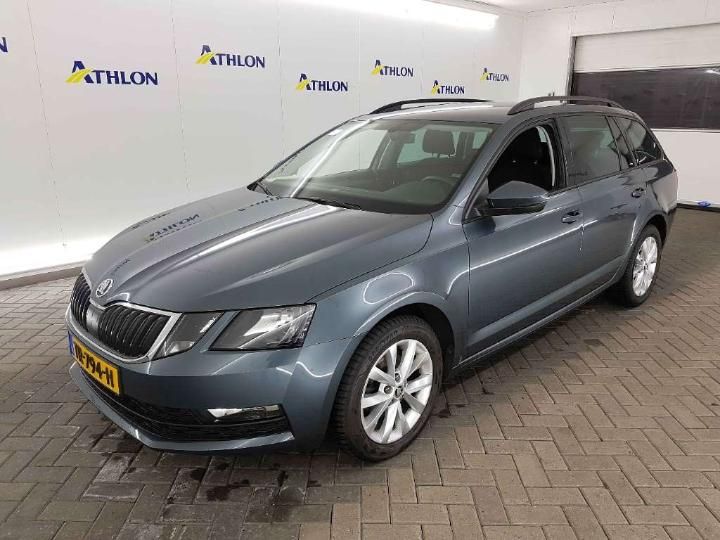 SKODA OCTAVIA 2018 tmbjg9ne8k0032402