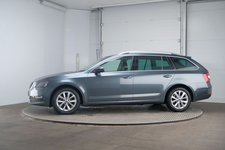 SKODA OCTAVIA 2018 tmbjg9ne8k0061575