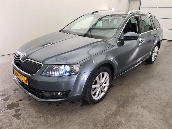 SKODA OCTAVIA 2017 tmbjg9ne9h0109061