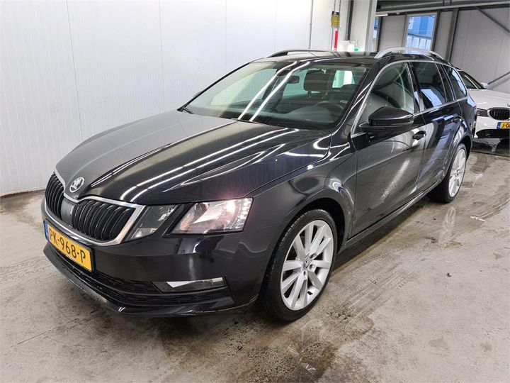 SKODA OCTAVIA 2017 tmbjg9ne9j0012027