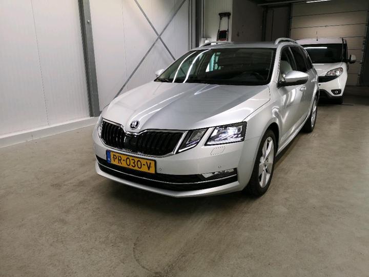 SKODA OCTAVIA 2017 tmbjg9ne9j0041236