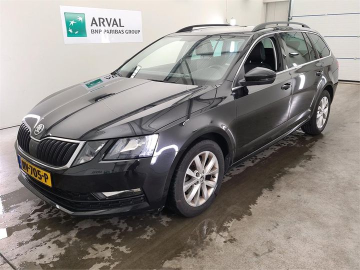 SKODA OCTAVIA 2017 tmbjg9ne9j0053080