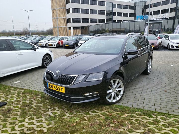 SKODA OCTAVIA 2018 tmbjg9ne9j0216052