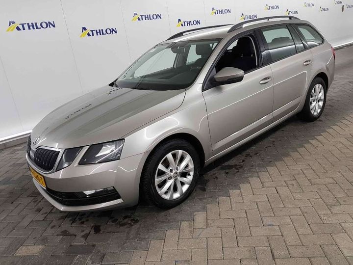 SKODA OCTAVIA 2017 tmbjg9nexj0028012