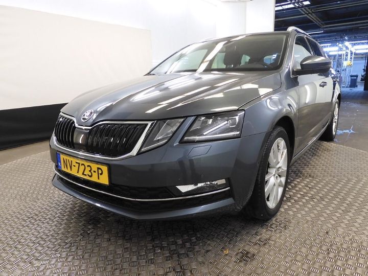 SKODA OCTAVIA 2017 tmbjg9nexj0046283