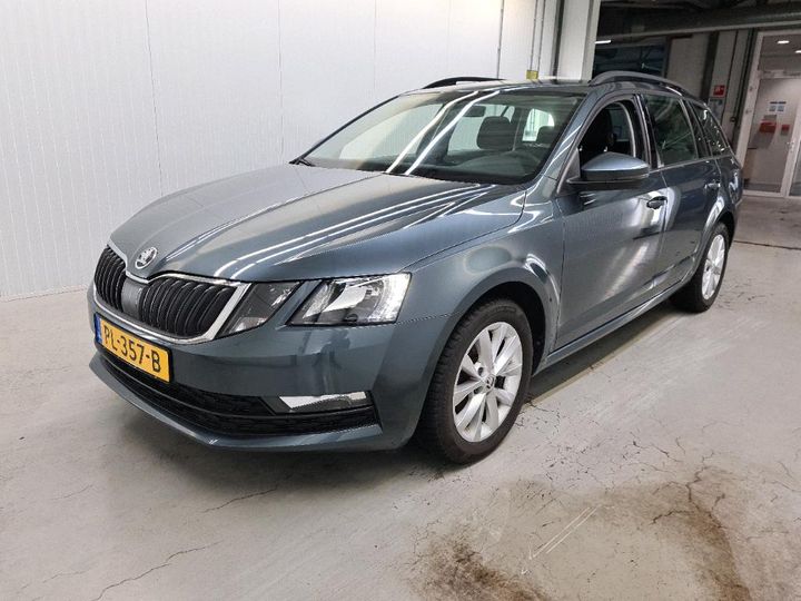 SKODA OCTAVIA 2017 tmbjg9nexj0116008