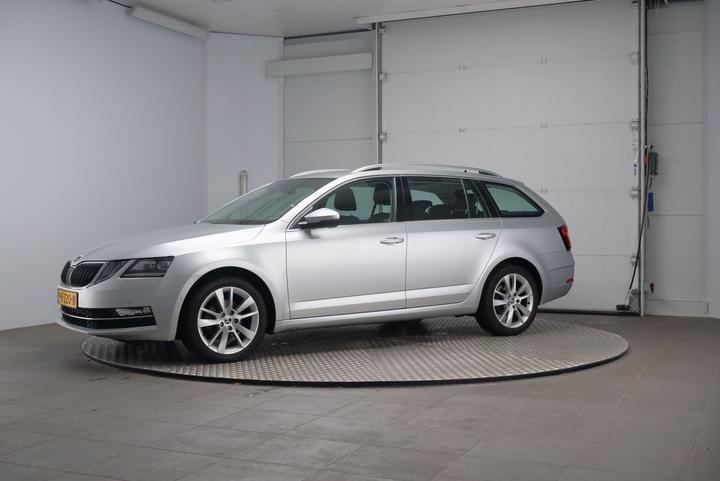 SKODA OCTAVIA 2017 tmbjg9nexj0116218