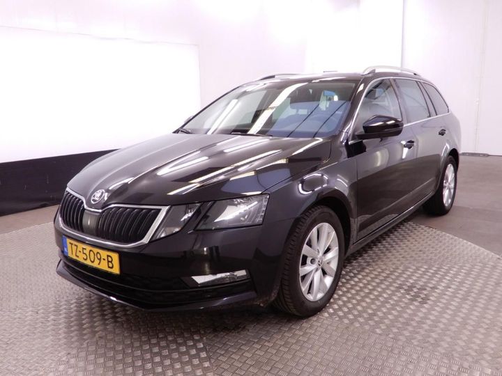 SKODA OCTAVIA 2018 tmbjg9nexk0040162