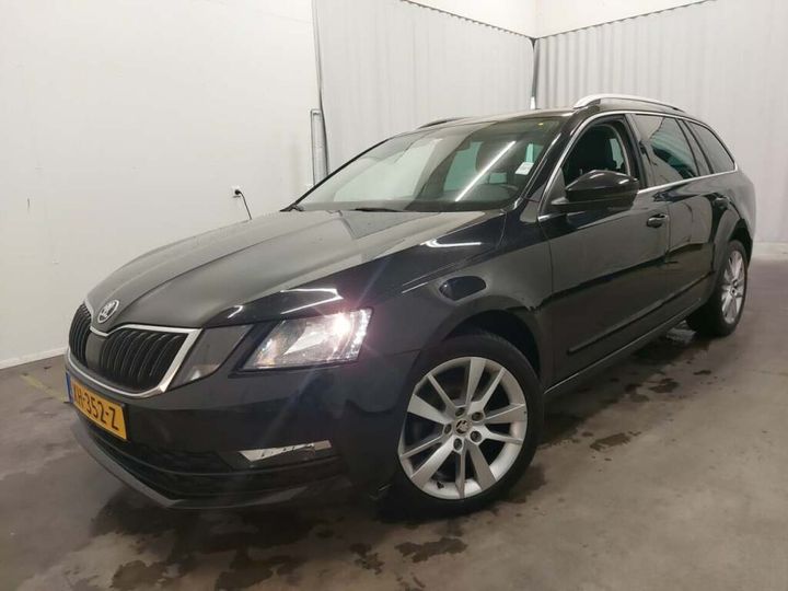 SKODA OCTAVIA 2019 tmbjg9nexk0102904