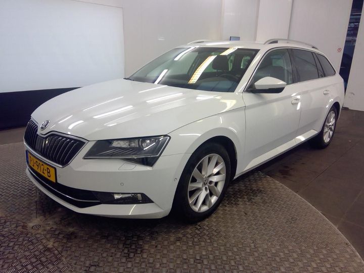 SKODA SUPERB 2018 tmbjg9np0h7508224