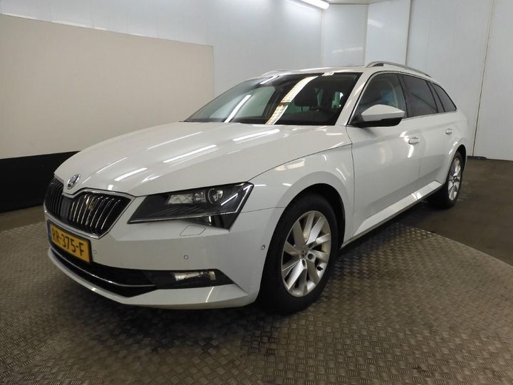 SKODA SUPERB 2018 tmbjg9np0j7505605