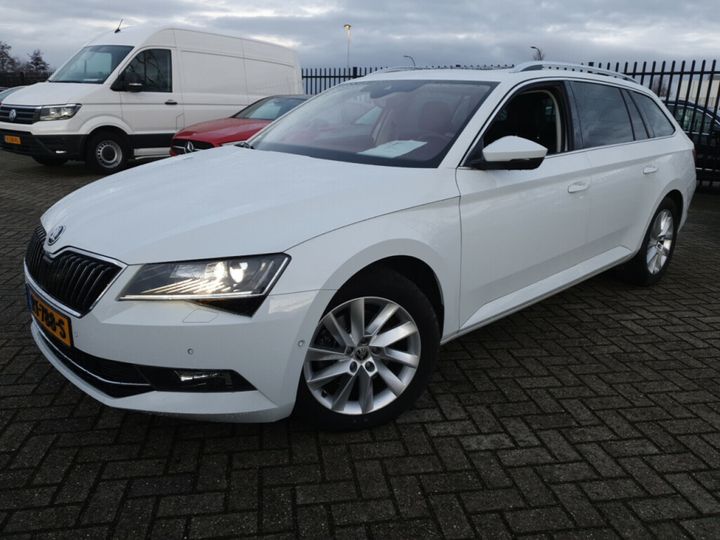 SKODA SUPERB 2018 tmbjg9np0j7558093