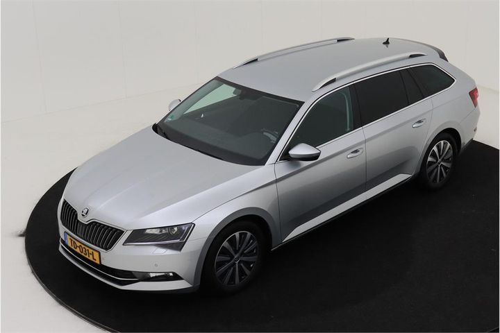 SKODA SUPERB 2018 tmbjg9np0j7579736