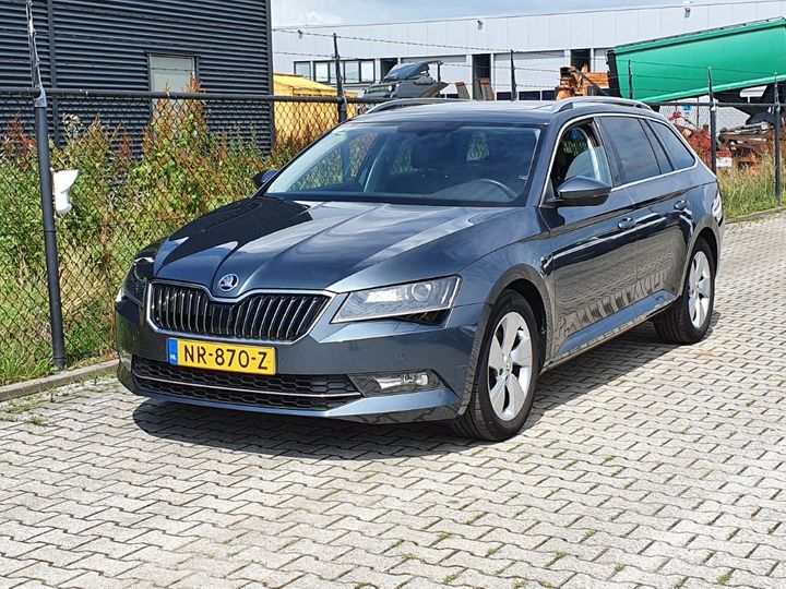 SKODA SUPERB 2017 tmbjg9np1h7536050