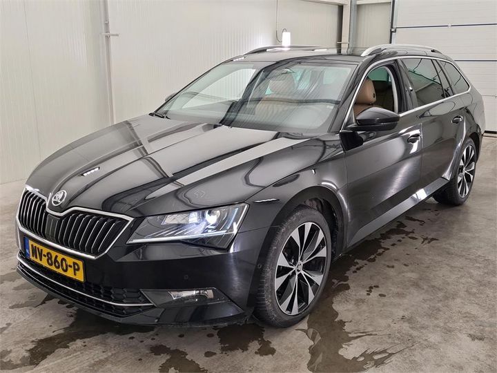 SKODA SUPERB 2017 tmbjg9np1h7545654