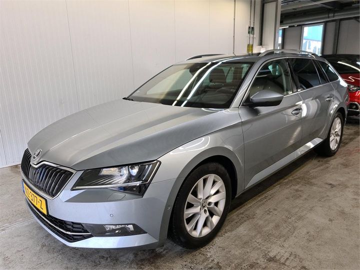 SKODA SUPERB 2017 tmbjg9np1h7545783