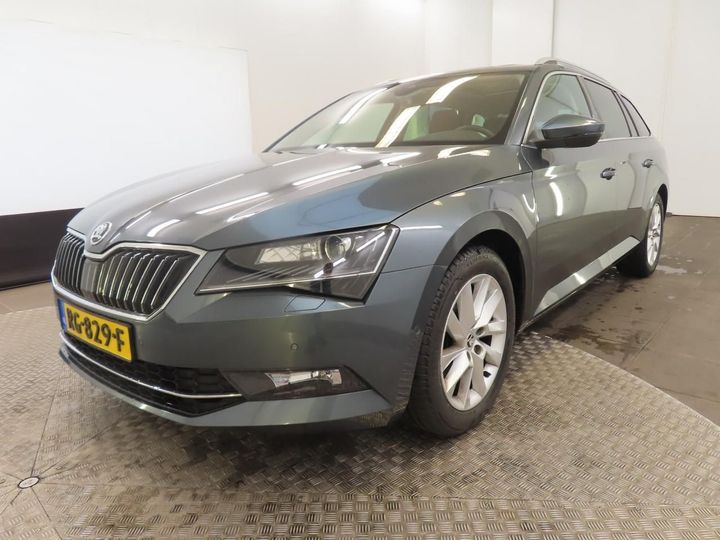 SKODA SUPERB 2017 tmbjg9np1j7536135