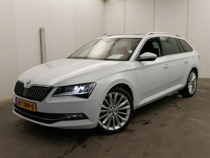 SKODA SUPERB 2018 tmbjg9np1j7557017