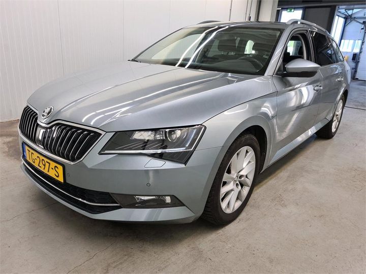 SKODA SUPERB 2018 tmbjg9np1j7606295