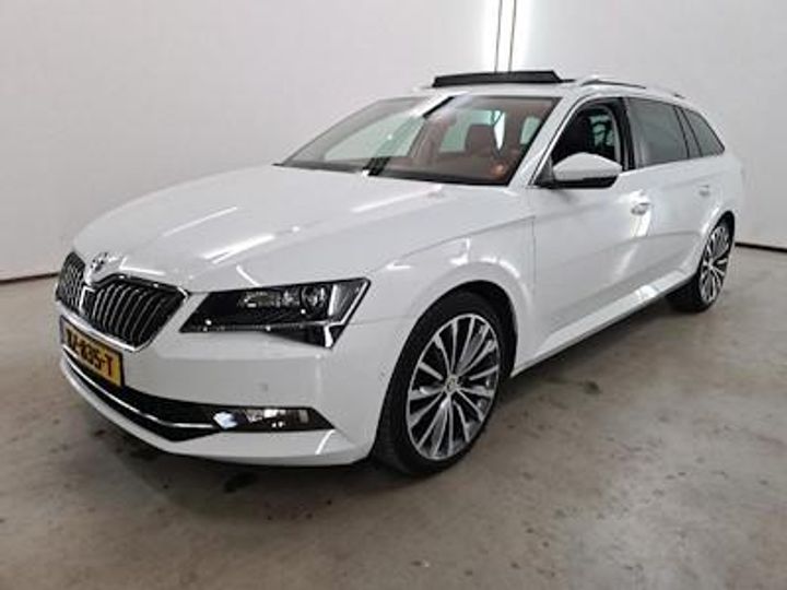 SKODA SUPERB 2016 tmbjg9np2h7018061